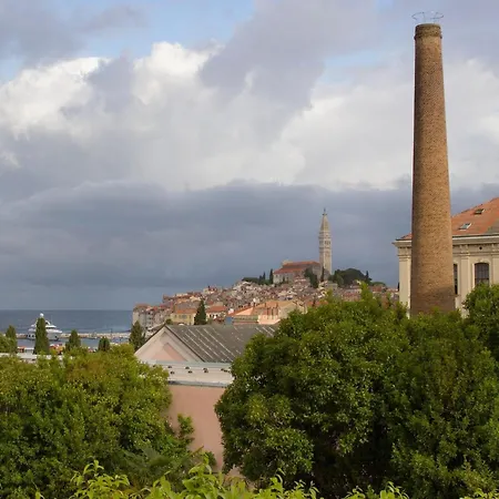 Scenic With Balcony - Two Bedroom With Balcony Rovinj